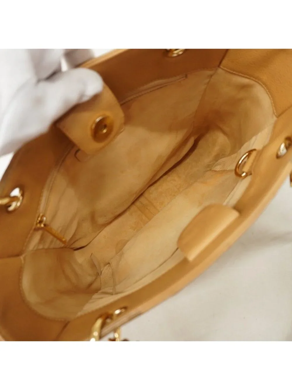 Chanel Chain Tote Quilted Caviar Leather Beige Gold - Picture 4 of 10